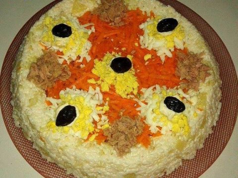 سلطة بالأرز والخضر